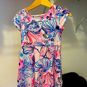 Lilly Pulitzer dress siz XS 2-3T